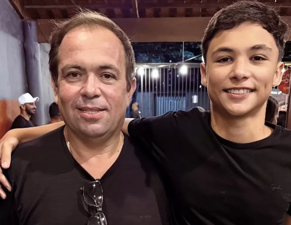 BAR DO FLÁVINHO COMEMORA 3 ANOS COM CASA CHEIA