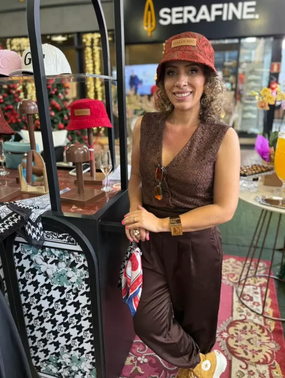 SUZY BARROZO LANÇA POUP UP DA GALO CHIC BRASIL NO FABRIKA MALL